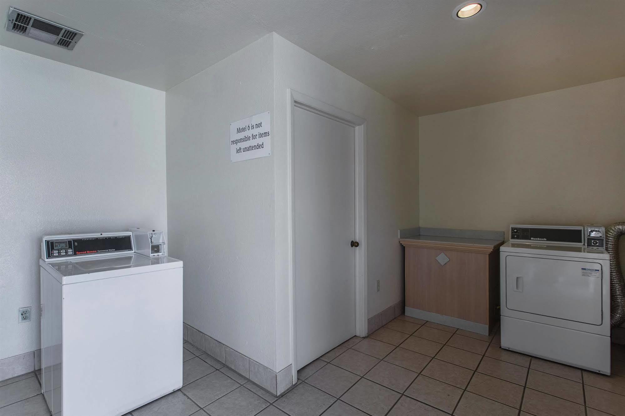Motel 6-Lordsburg, NM Buitenkant foto